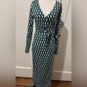 Diane Von Furstenberg Geometric Patterned Long Sleeve Wrap Dress